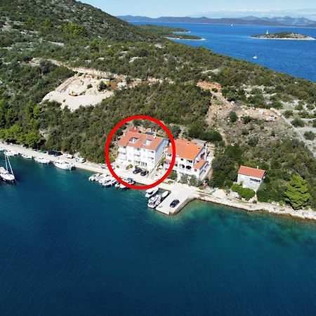 Apartments And Rooms By The Sea Zaglav, Dugi Otok - 8144 Sali Exterior photo